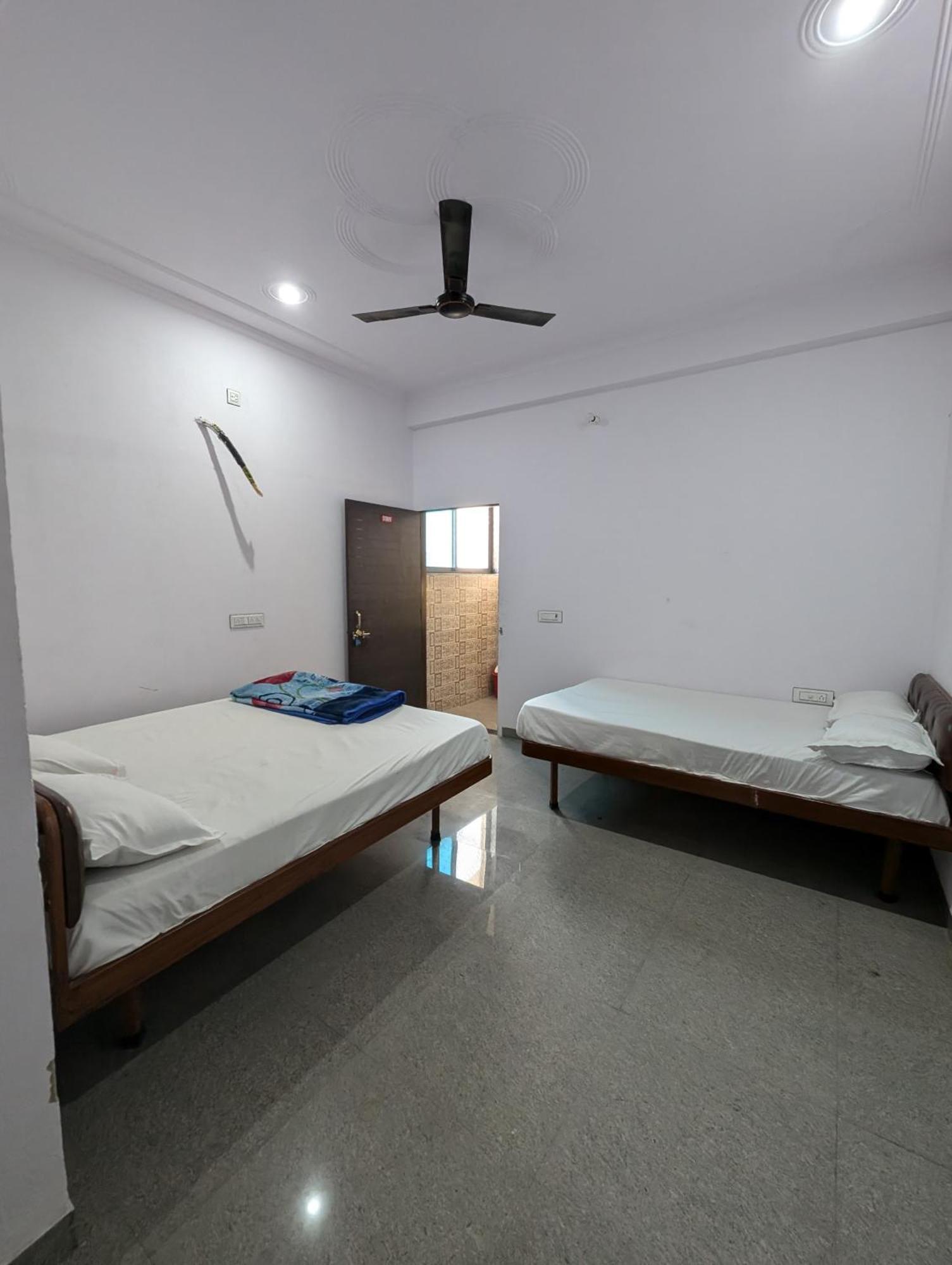 Hotel Raghunath Palace Khātu Eksteriør billede